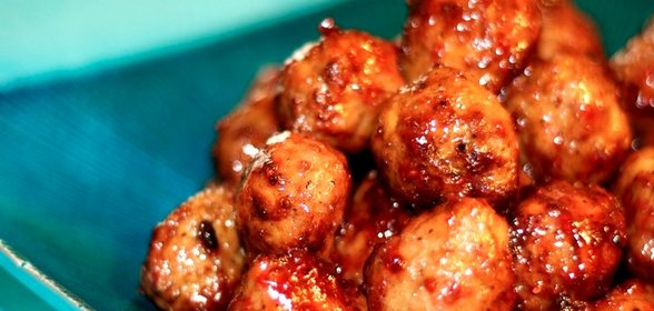 Куриные тефтели в духовке