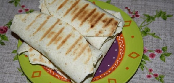 Домашняя шаурма с курицей