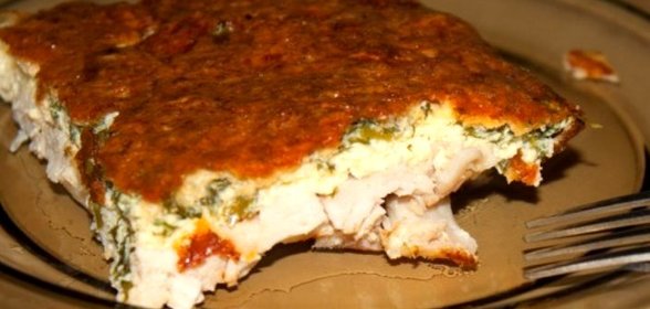 Куриная грудка в омлете