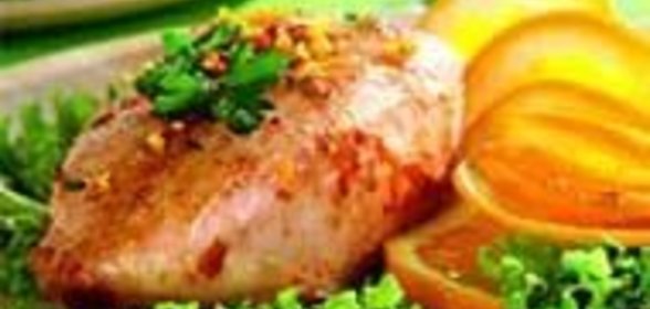 Жареная курица с хересом и апельсином