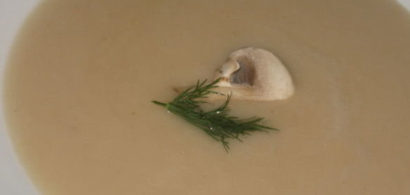 Жареная свинина со свежими овощами