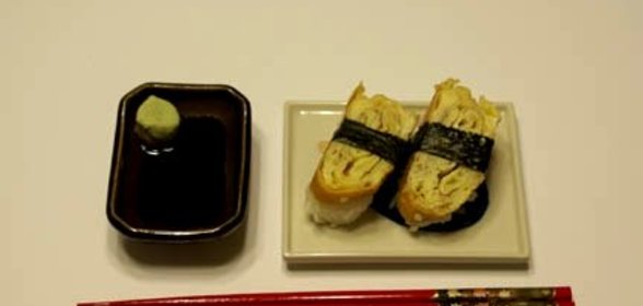 Суши с омлетом