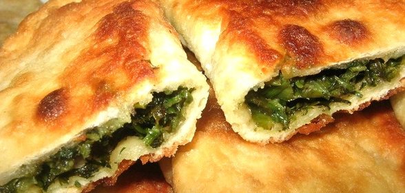 Чебуреки с зеленью