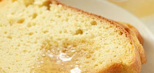 Португальский кукурузный хлеб