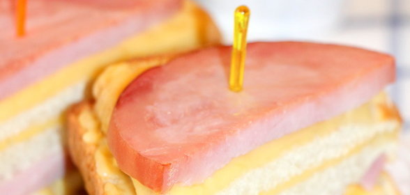 Трамеццини с ветчиной и сыром (тест-драйв с Окраиной)