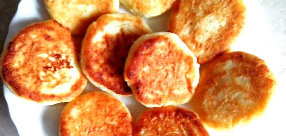 Домашние сырники с манкой