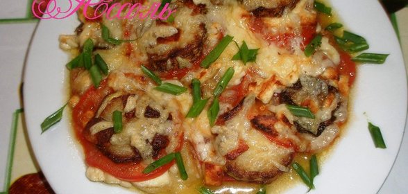 Цукини запеченные с помидорами и козьим сыром