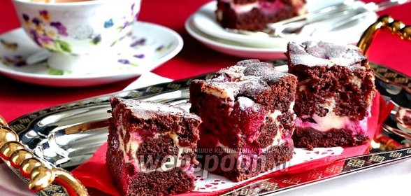 Брауни с вишней и творогом