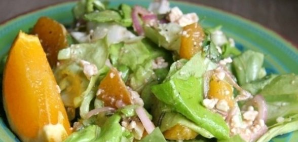 Салат с апельсинами и сыром