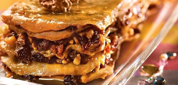 Восточное пирожное с грецкими орехами