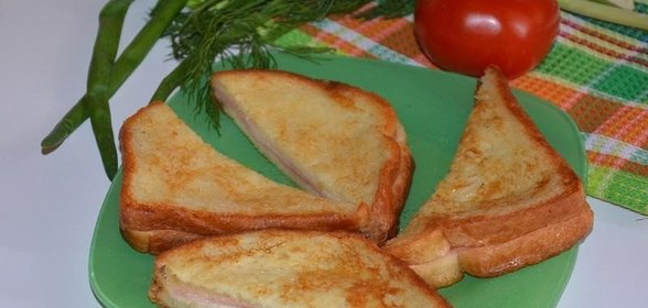 Сэндвичи с ветчиной и моцареллой