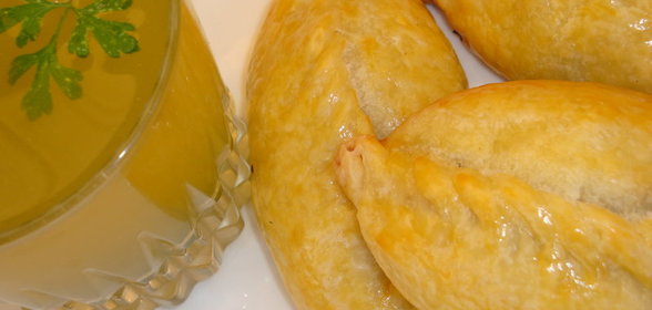 Кибинай(своеобразные пирожки). Очень рекомендую!