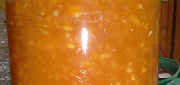 острый апельсиново-яблочный соус