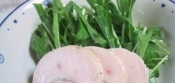 Ветчина из курицы в рукаве