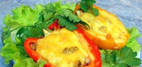 Перец, фаршированный говядиной и брокколи
