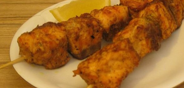 Рулет из телятины, начиненный яйцами