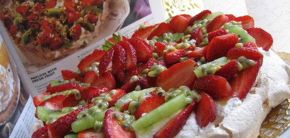 Торт ПАВЛОВА со свежими фруктами