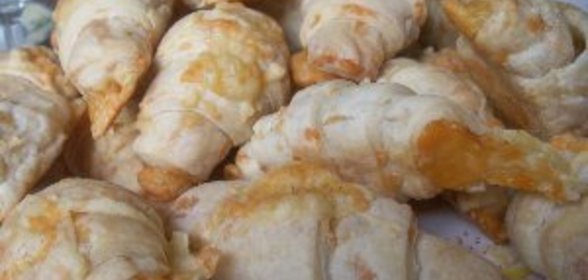 Сырные рогалики