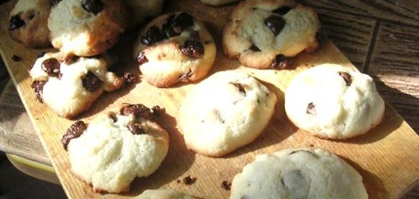 Печенье с шоколадными кусочками