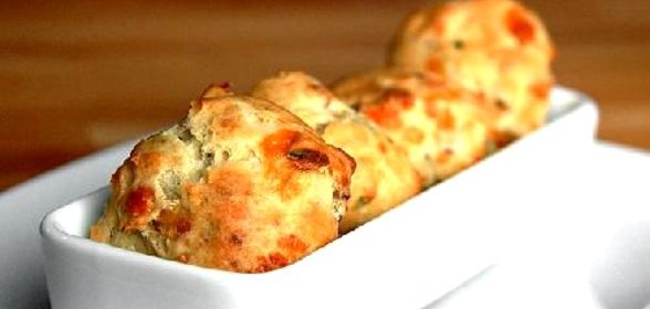 Гужеры с сыром и беконом