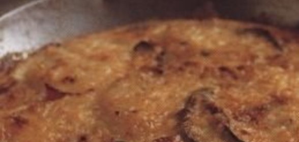 Яичница с окороком по-Кантонски