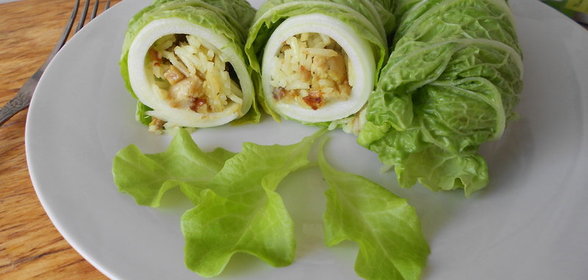 Рулетики с рисом и мясом в пекинской капусте