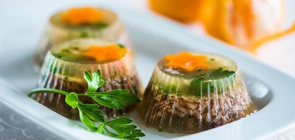 Шашлык из свинины на минералке