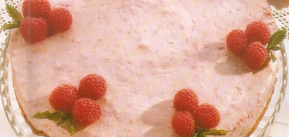 Творожный торт с малиной