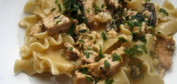 Белый соус с яичными желтками