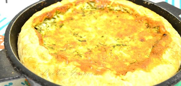 Пирог с зеленью и творогом