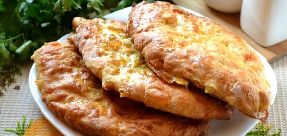 Сырные лепешки на кефире