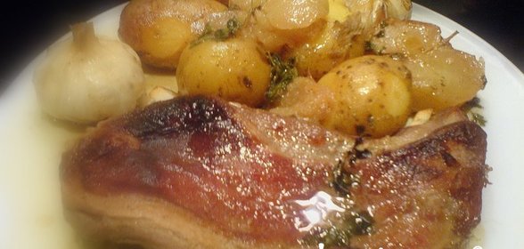 Баранина в пакете. Грудинка баранья в пакете с картофелем, специями, яблоком, чесноком и салом