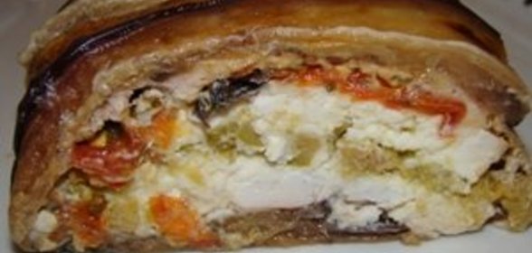 Баклажанный рулет с сырным паштетом