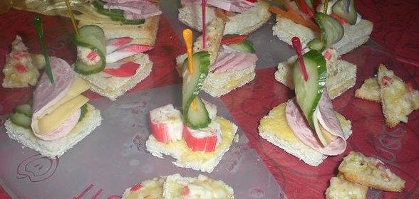 Канапе Праздничный колодец