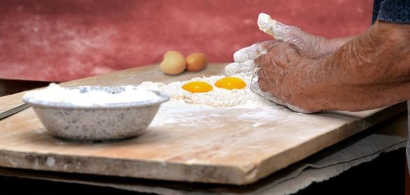 Домашняя паста с мясным рагу