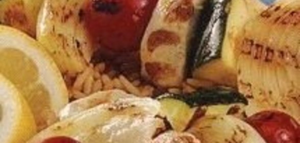 Шашлыки из куриного филе и овощей