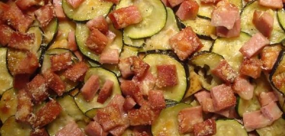 Пирог с кабачками и мортаделлой