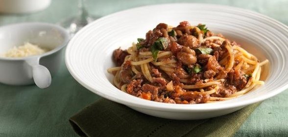 Паста с брокколи, анчоусами и чили