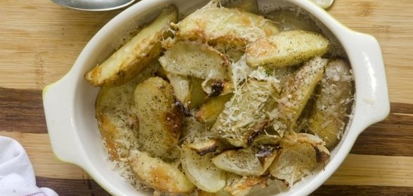 Картофель, запеченный с сыром