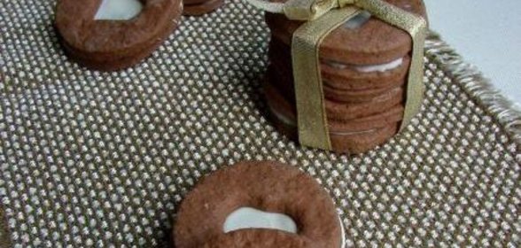 Печенье шоколадно-банановое с глазурью