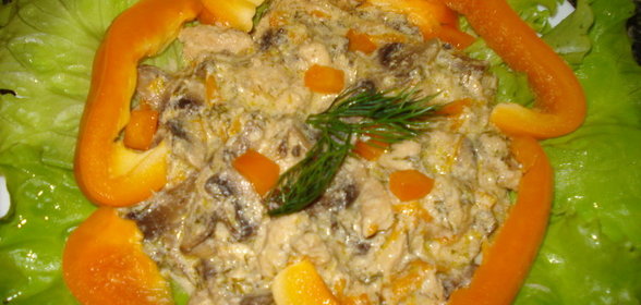 КУРИНАЯ ГРУДКА С ОВОЩАМИ,ТУШЕННАЯ В СЛИВКАХ