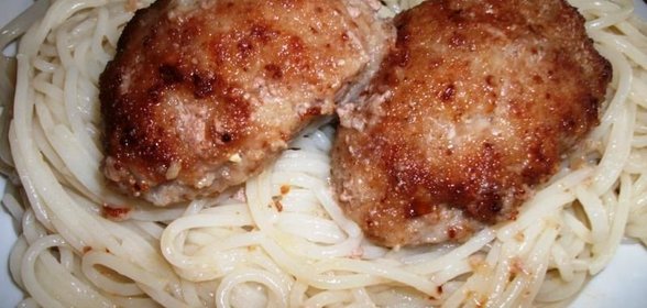 Котлеты из рубленного мяса свинины и говядины