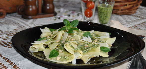 Fazzoletti di seta al pesto («Шёлковые платочки» с соусом песто )