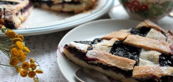 Пирог с черникой