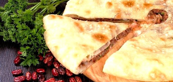 Осетинский пирог с фасолью