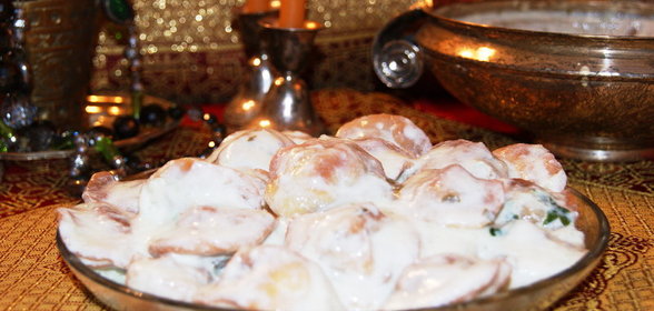 Шиш Барак(Shish Barak bi Laban)Запеченные пельмени с кефирным соусом
