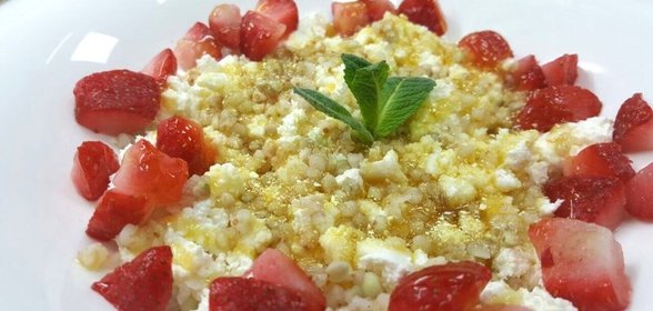 Завтрак из творога и пророщенной гречки