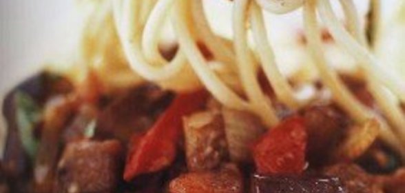 Паштет из печенки птицы с клубникой