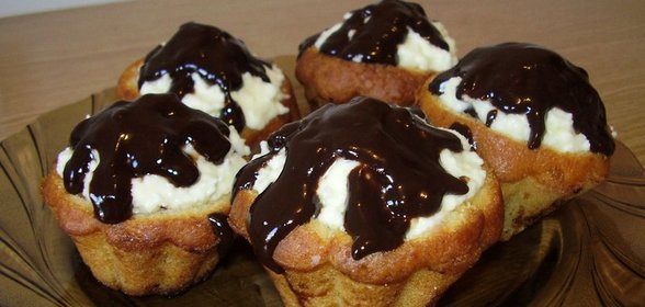 Кексы с начинкой