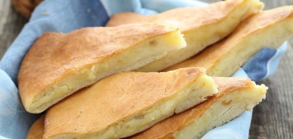 Картофджын, осетинский пирог с картофелем
